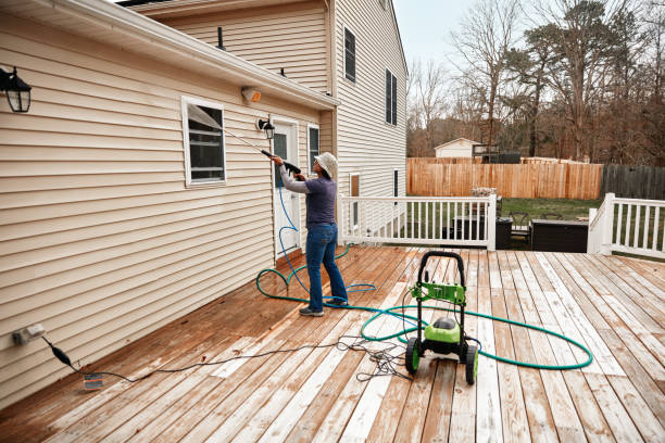 Why Choose Our Certified Pressure Washing Experts for Your Project Needs in Pine Castle, FL?